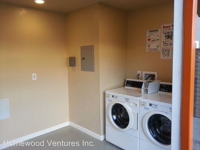 Building Photo - 182 Acalanes Dr