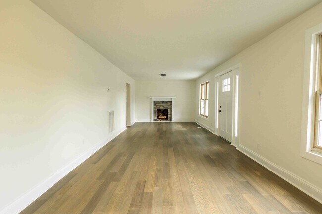 Foto del edificio - 3/ 2  Home for Rent!