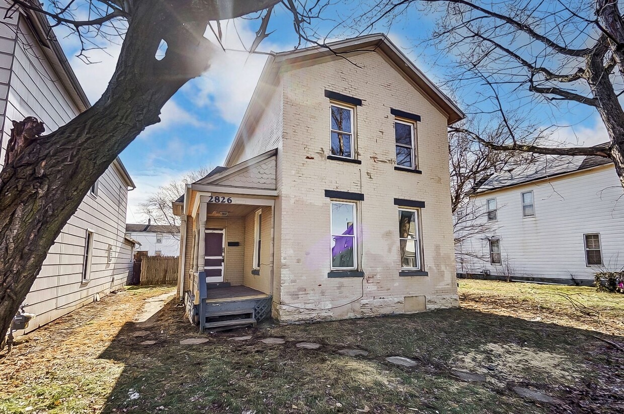 Four Bedroom Available in Dayton! - Four Bedroom Available in Dayton!