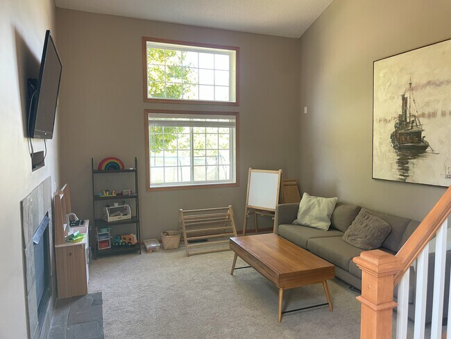 Habitación familiar en el piso principal - 18360 Lafayette Way