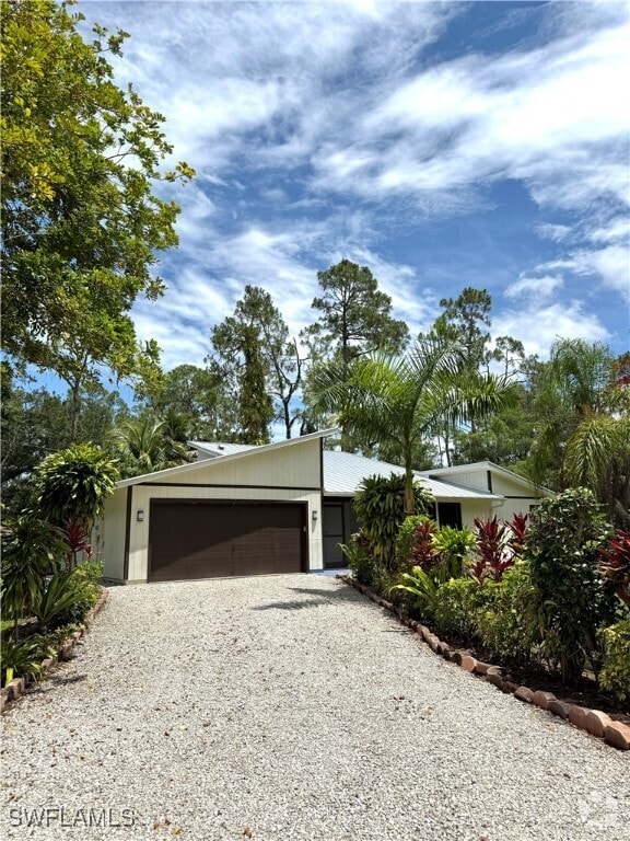 Building Photo - 5531 Teak Wood Dr