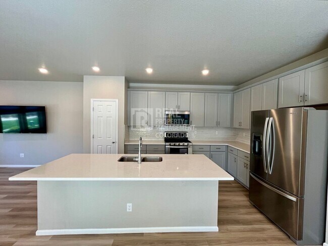 Foto del edificio - 5095 Buckwheat Rd
