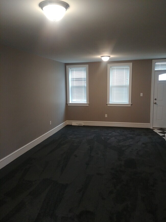 Living Room - 547 Saint Joseph St