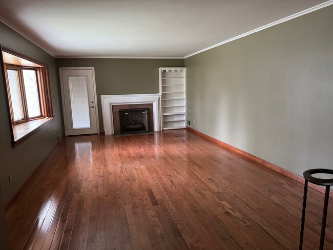 Foto del edificio - 3 Bedroom 3 Bath Single Family Home - Upper Arlington Schools