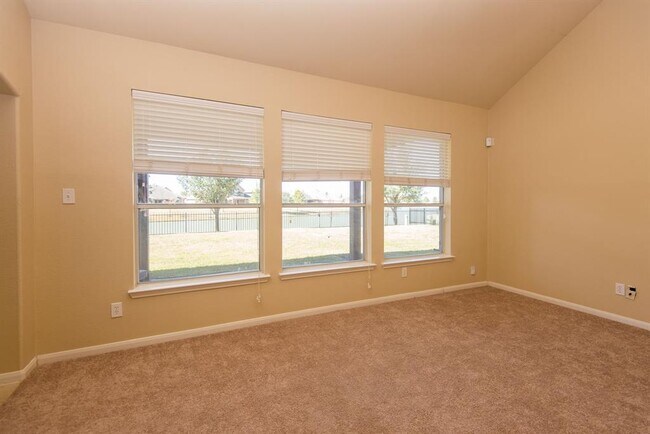 Building Photo - 8603 E Windhaven Terrace Trail