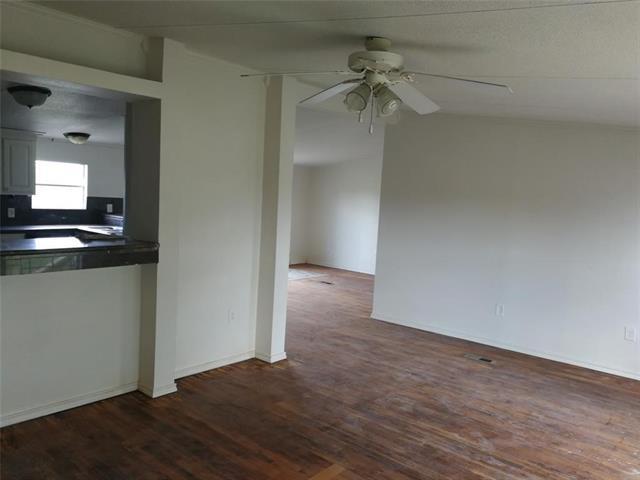 Building Photo - 8208 Co Rd 392