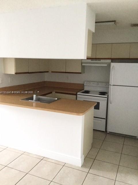 Building Photo - 17580 NW 67th Pl