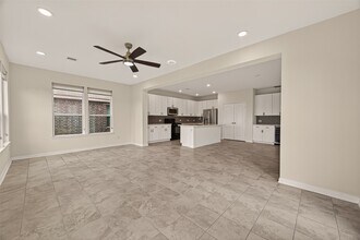 Building Photo - 25526 Reign Wayman Ct