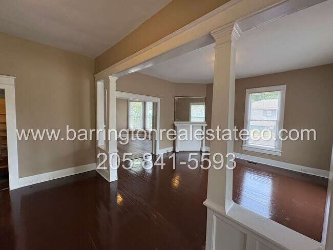 Foto del edificio - 4900 Terrace R-