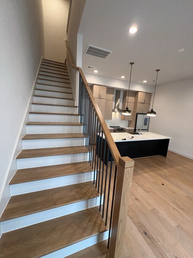 Foto del edificio - 2414 Gray St