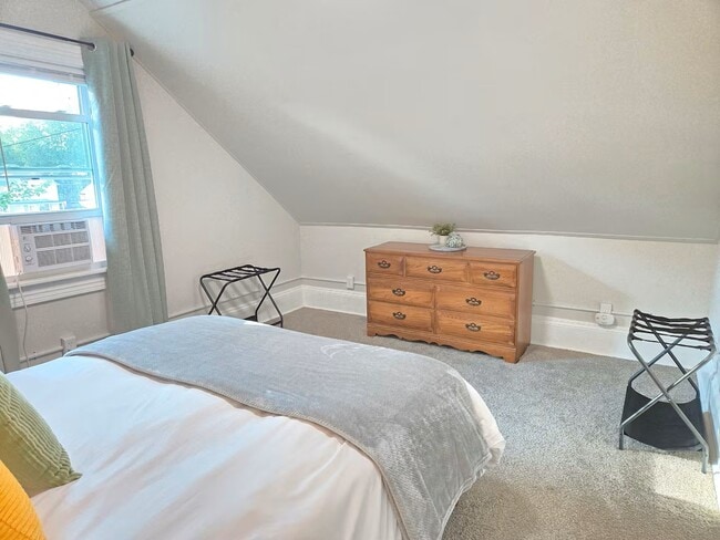 Foto del edificio - 1303 8th St E