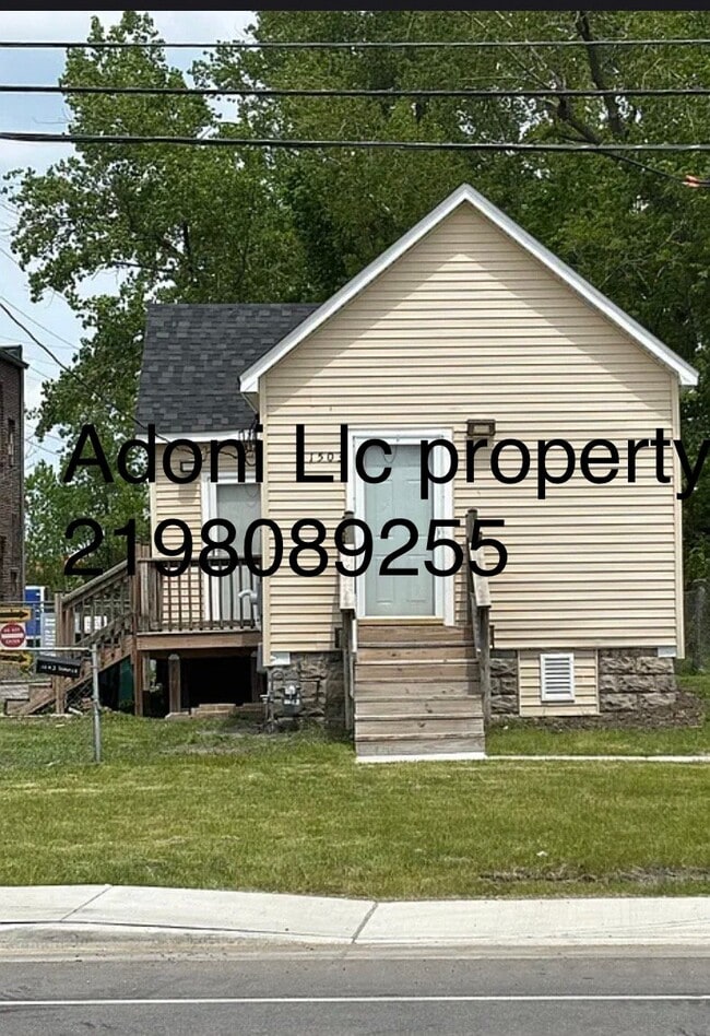 Building Photo - 1503 Summer St