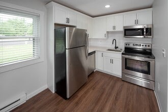 Building Photo - 14 Kirby Rd