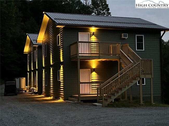 Foto del edificio - 237 Majestic Vine Ln