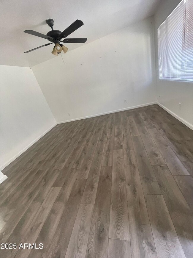 Building Photo - 2698 N 43rd Ave