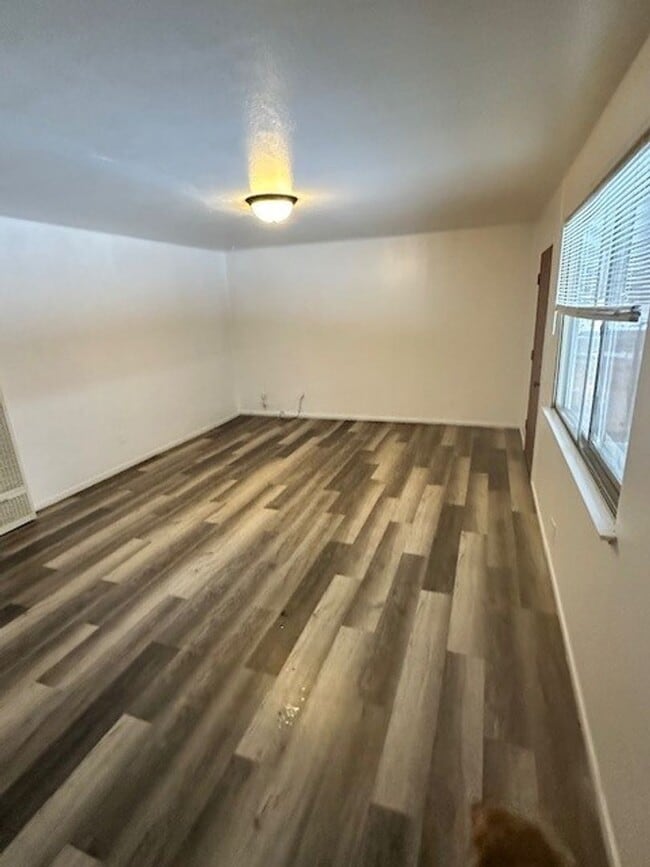 Building Photo - Cute 1Bd apartement in a 7 plex property! Call and inquire today!
