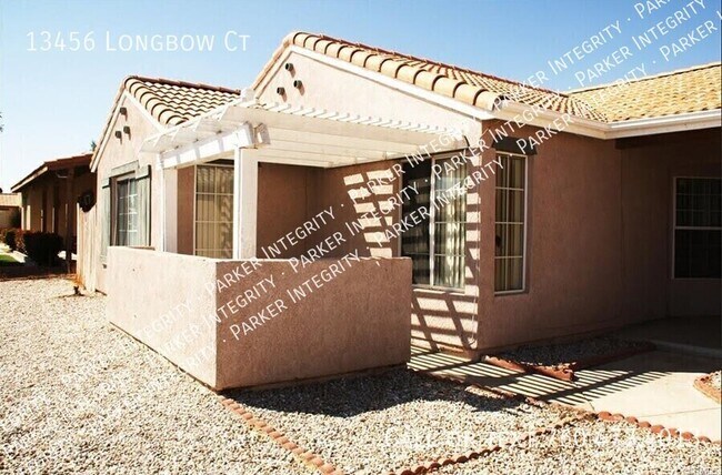 Foto del edificio - 13456 Longbow Ct