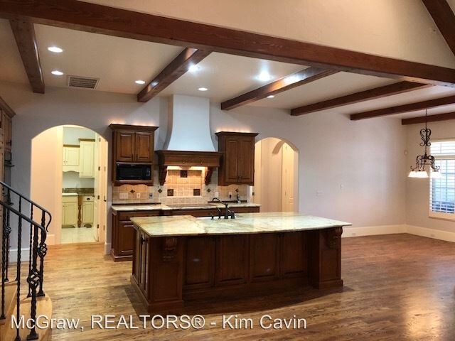 Foto del edificio - 3 br, 3.5 bath House - 7932 S. 90th E. Ave.