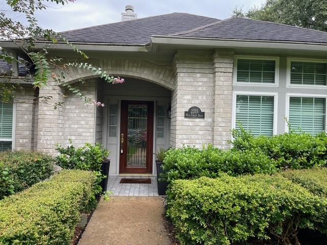 Foto del edificio - 2215 Mill Creek Dr