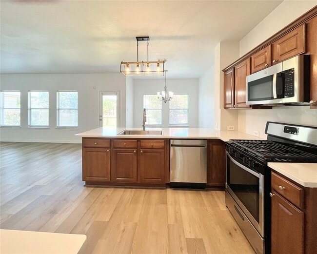 Building Photo - 282 Black Cap Run