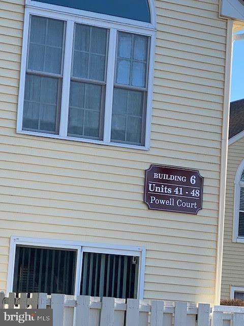 Foto del edificio - 46 Powell Ct