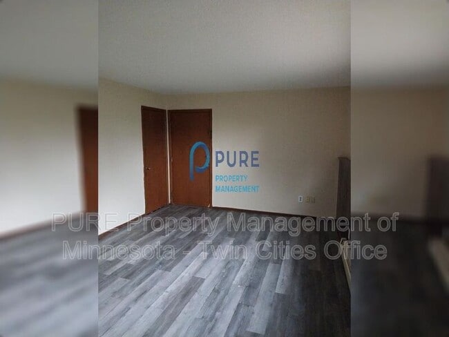 Building Photo - 144 13th Ave S