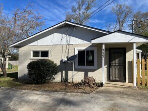 Building Photo - 117 Blanton Ave