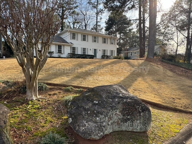 Foto del edificio - 4007 Shady Cir NW