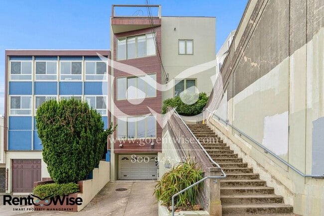Building Photo - 727 Moraga St