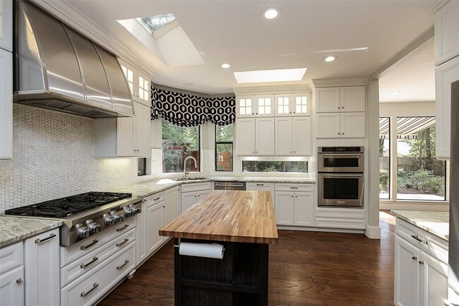 Foto del edificio - 75 Indian Clover Dr