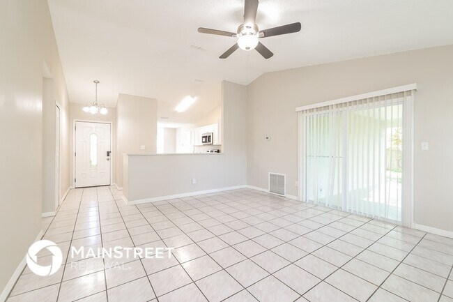 Building Photo - 5618 Marigot Ct