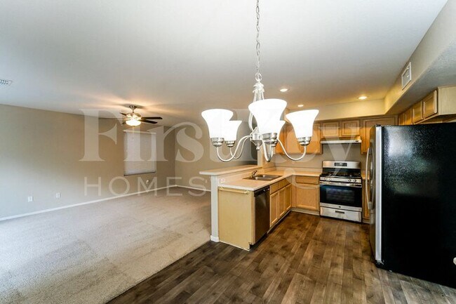 Building Photo - 7741 E Calle Bien Nacida