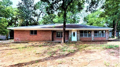 Building Photo - 14246 FM1314
