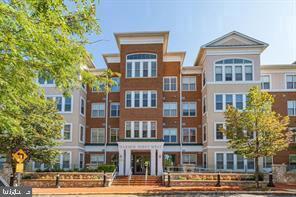 Building Photo - 500 Belmont Bay Dr
