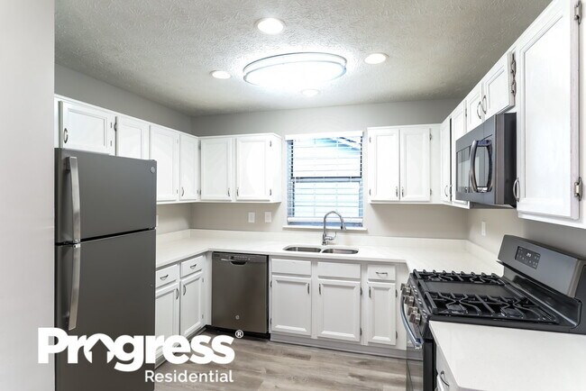 Building Photo - 4417 Princeton Terrace