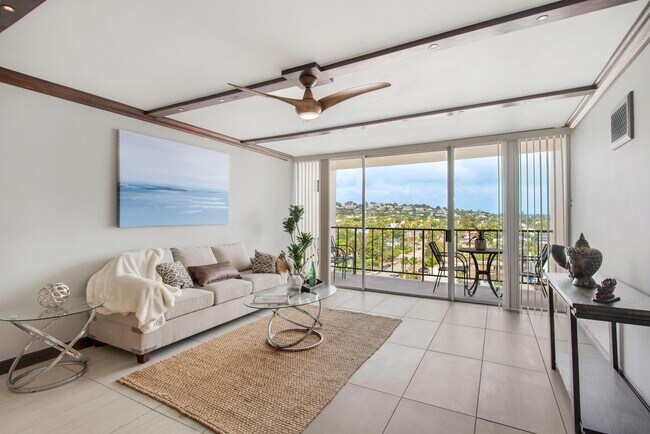 Foto del edificio - 4944 Cass St