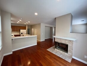 Building Photo - 12550 Senda Panacea