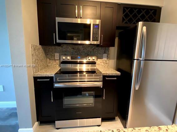 Foto del edificio - 2850 N Oakland Forest Dr