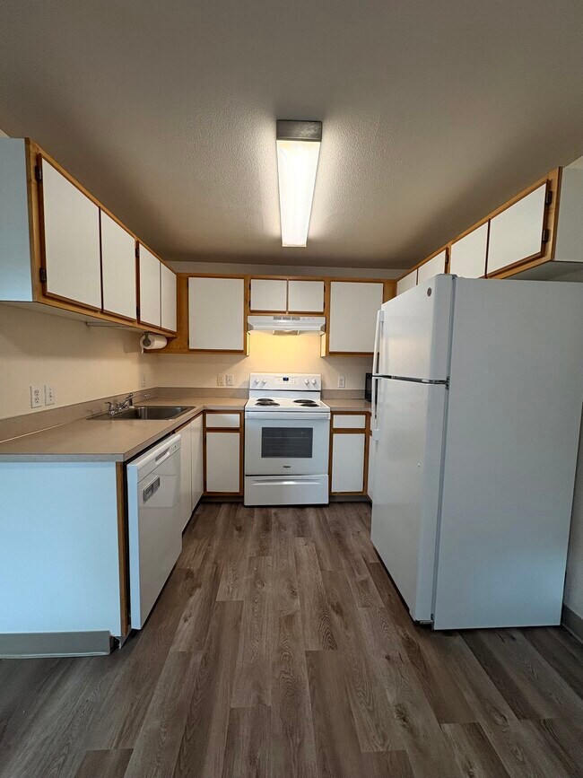 Foto del edificio - Quail Hollow Apartments
