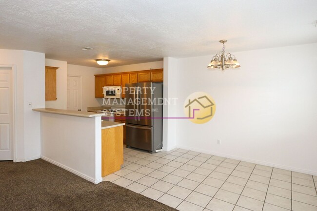 Building Photo - 10505