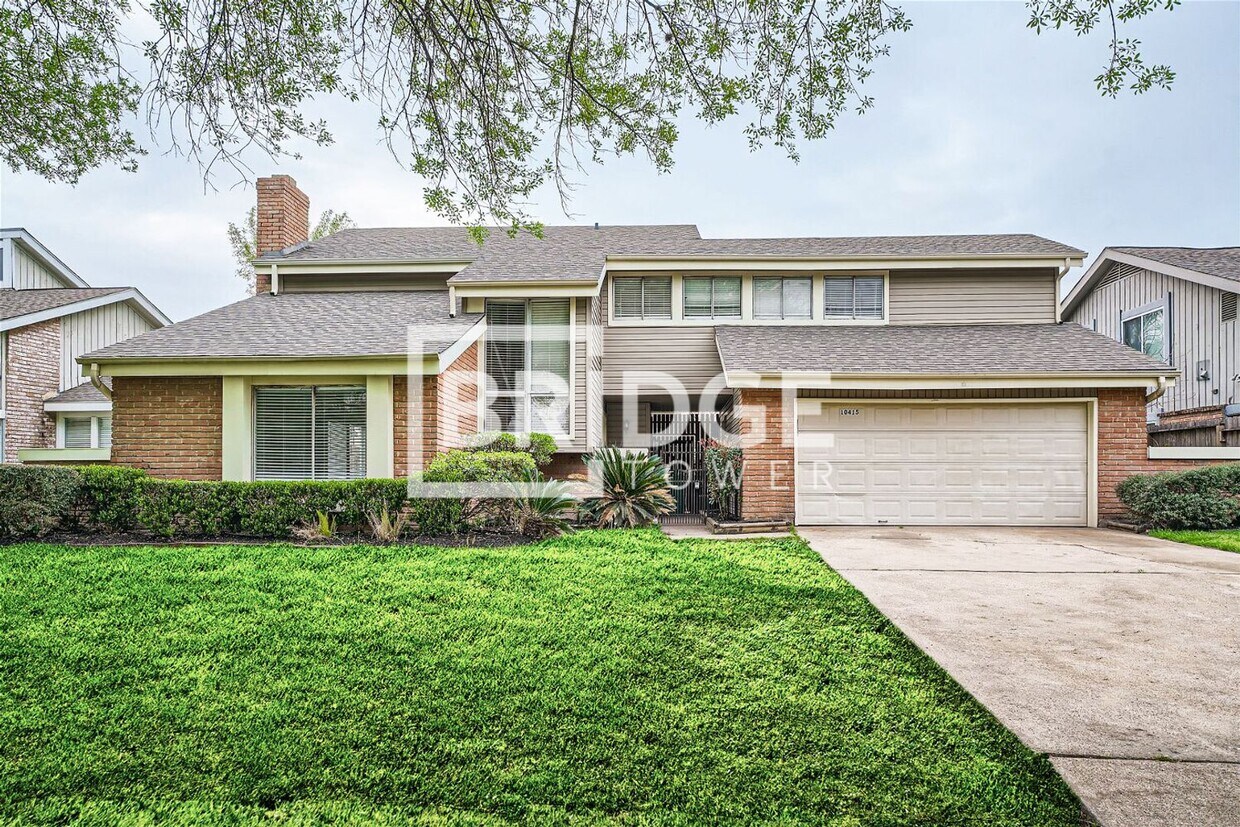 Primary Photo - 10415 Huntington Estates Drive
