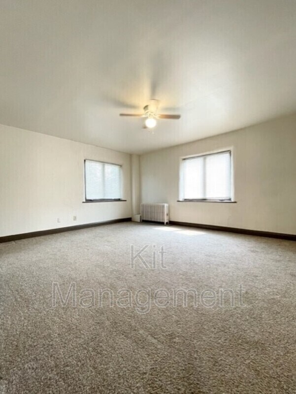 Foto del edificio - 3805 Berkeley Dr