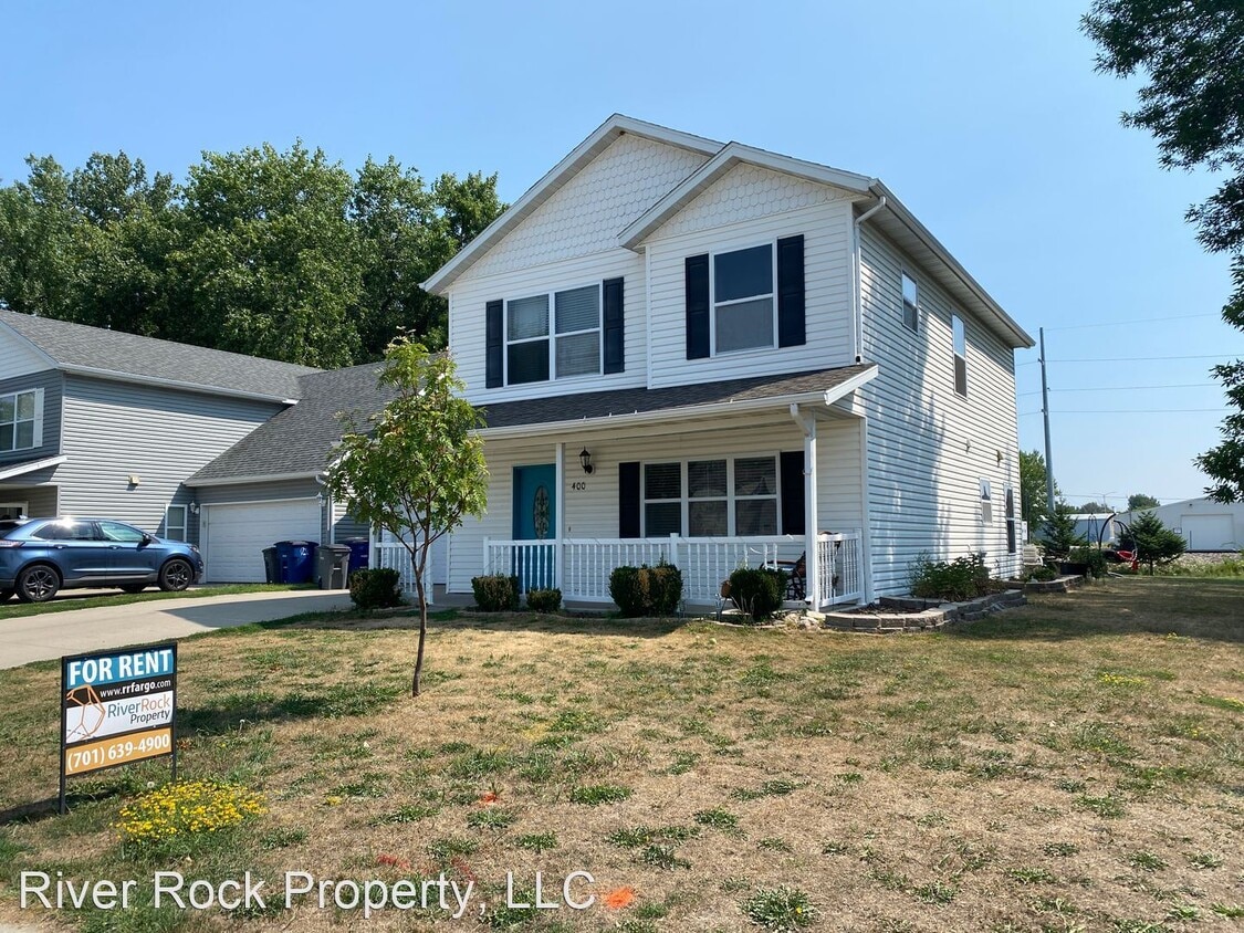 400 20th St N, Moorhead, MN 56560 House Rental in Moorhead, MN