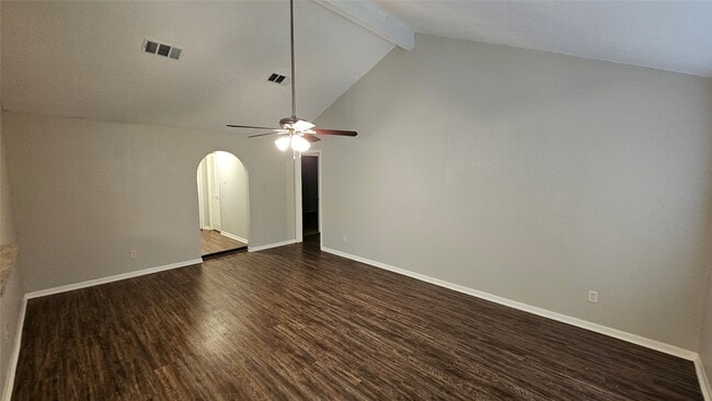 Building Photo - 1404 Cactus St