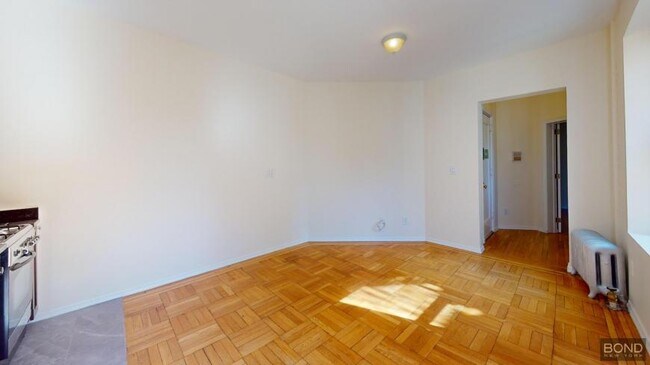 Foto del edificio - 1 bedroom in NEW YORK NY 10014