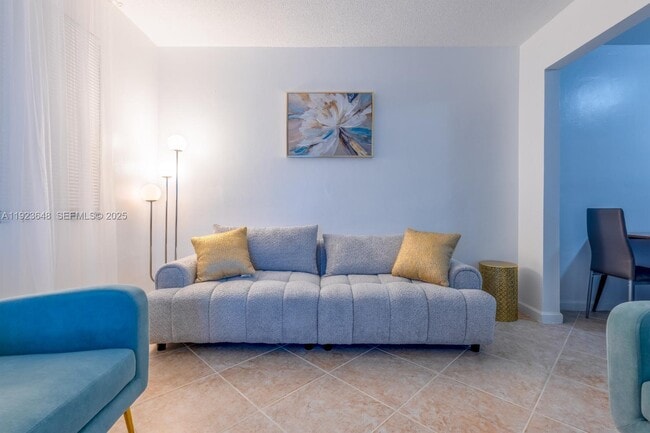 Foto del edificio - 828 SW 2nd St