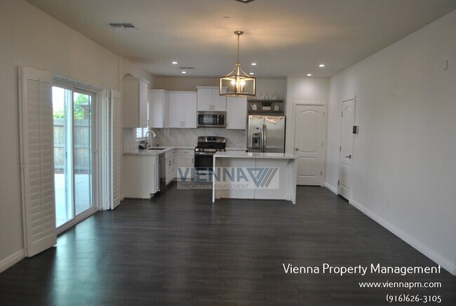 Building Photo - 6041 Ribbon Grove