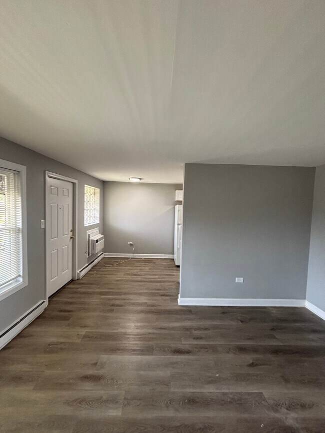 Foto del edificio - 2109-2123 W 119th St