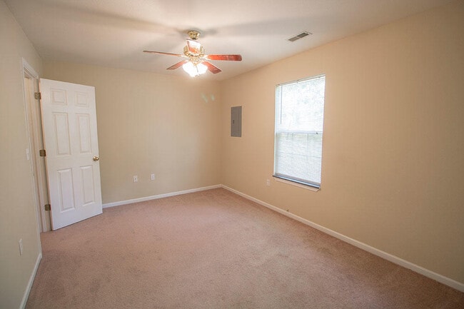 Building Photo - 5307 E Trikalla Dr