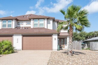 Building Photo - 15417 Palmira Ave
